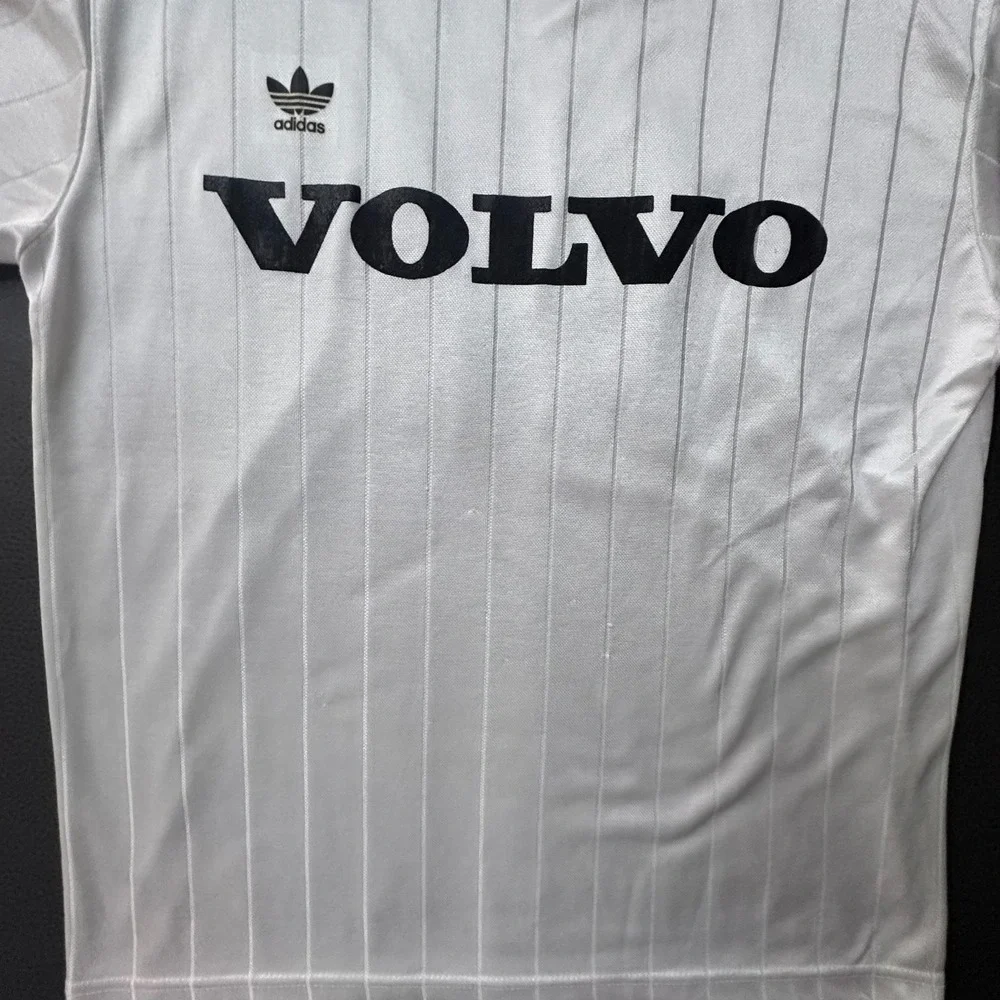 adidas vtg volvo